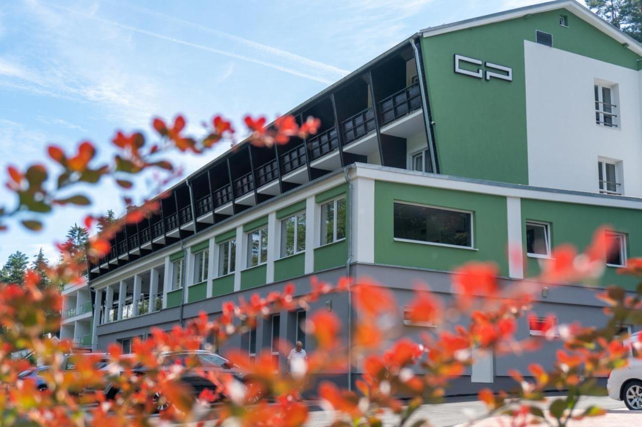 Wellness Hotel Green Paradise Brezova  Экстерьер фото